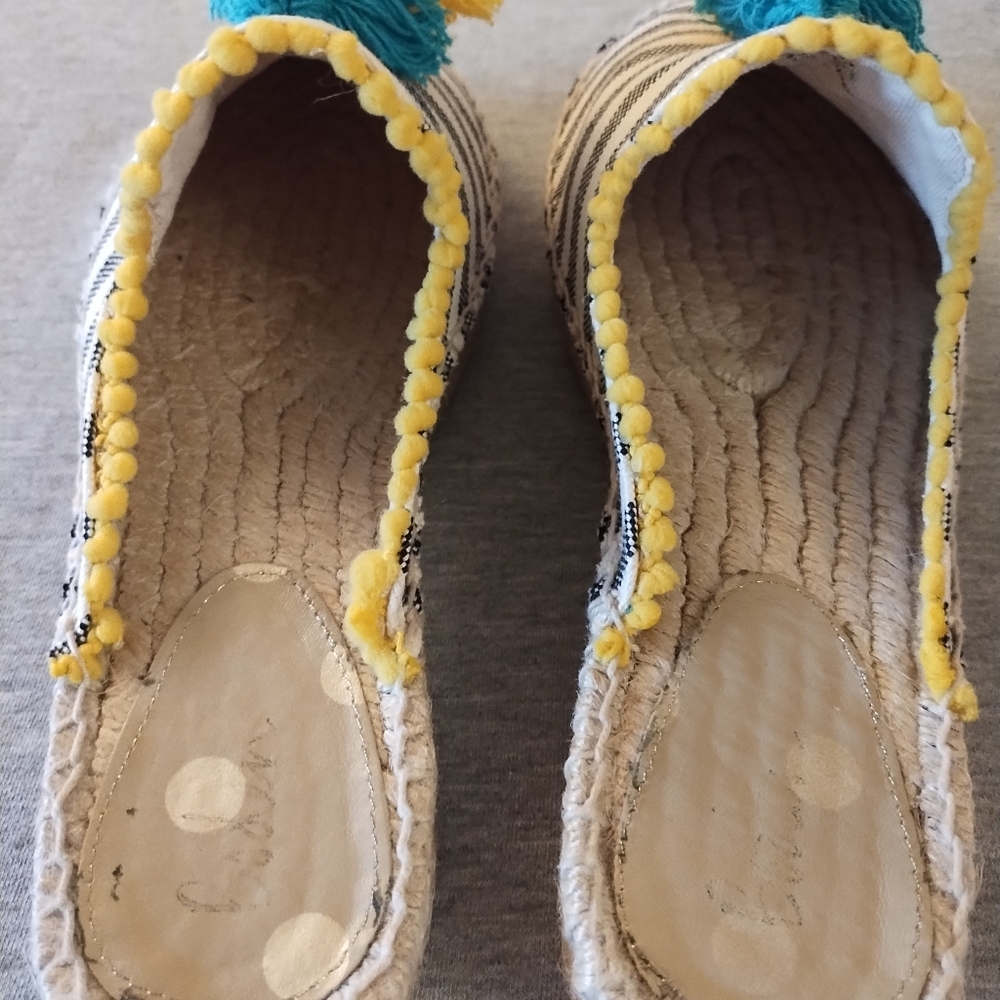 Boden Slip On Espadrille Tassel Mules Flats Women's Size 38 EU - Picture 9 of 16